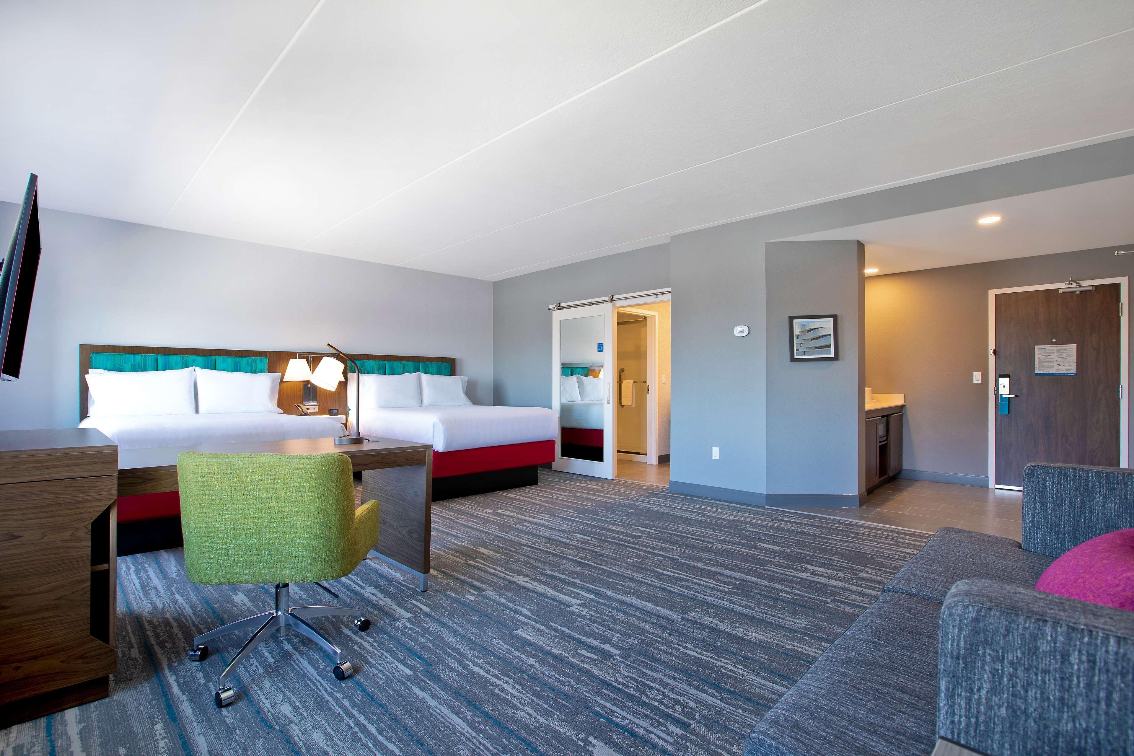 Hampton Inn & Suites Ottawa West, Ontario, Canada Εξωτερικό φωτογραφία
