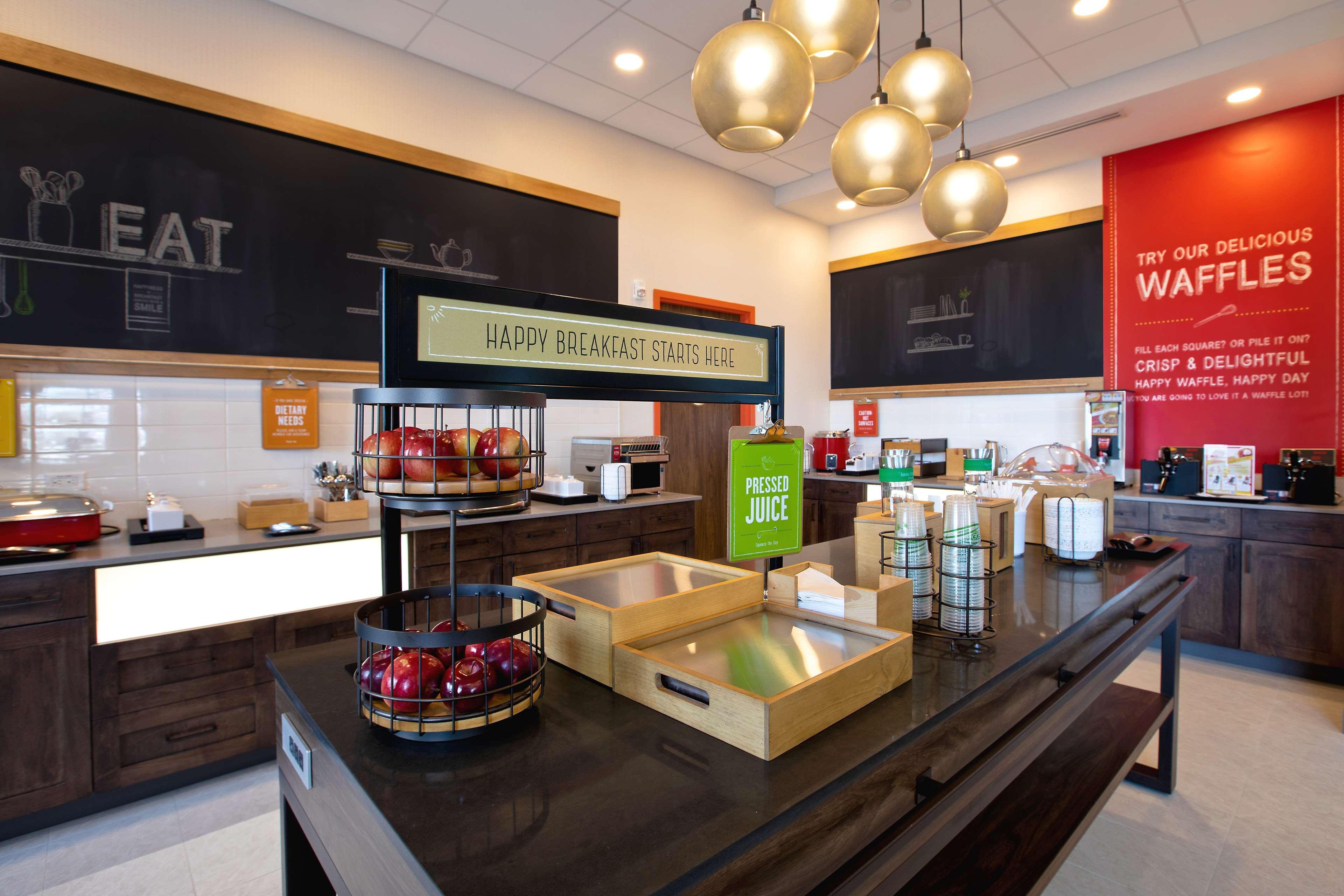 Hampton Inn & Suites Ottawa West, Ontario, Canada Εξωτερικό φωτογραφία