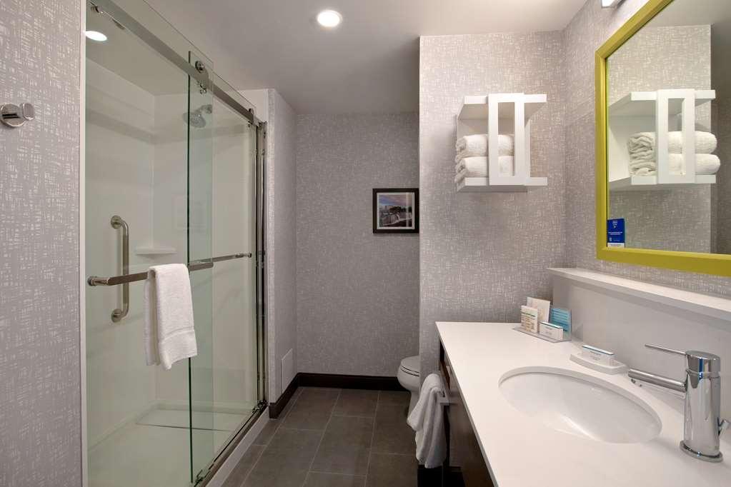 Hampton Inn & Suites Ottawa West, Ontario, Canada Εξωτερικό φωτογραφία